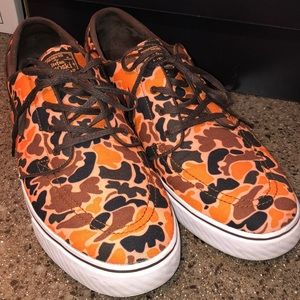 Stefan Janoski orange camo low SB
